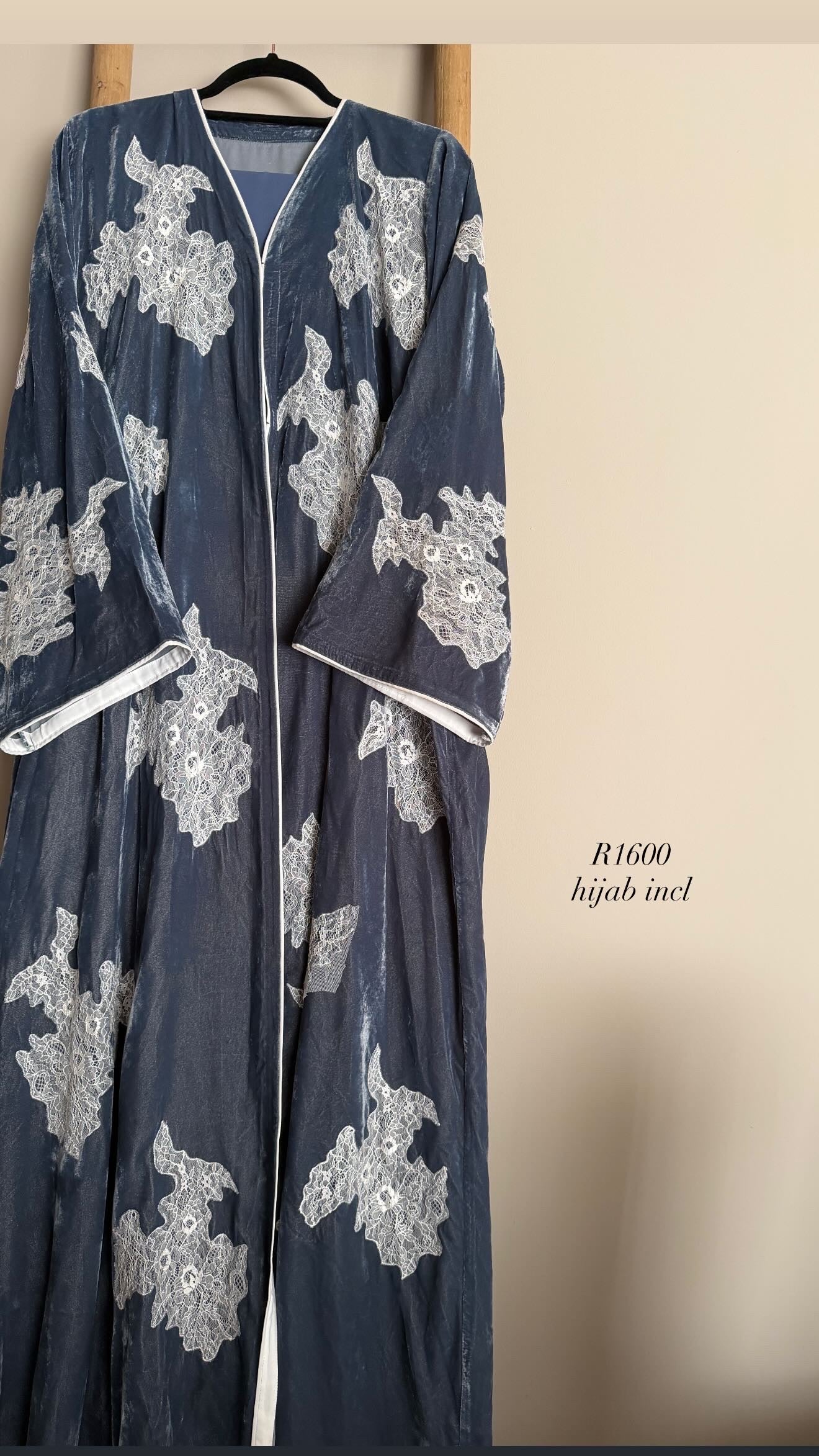 Velvet lace abaya