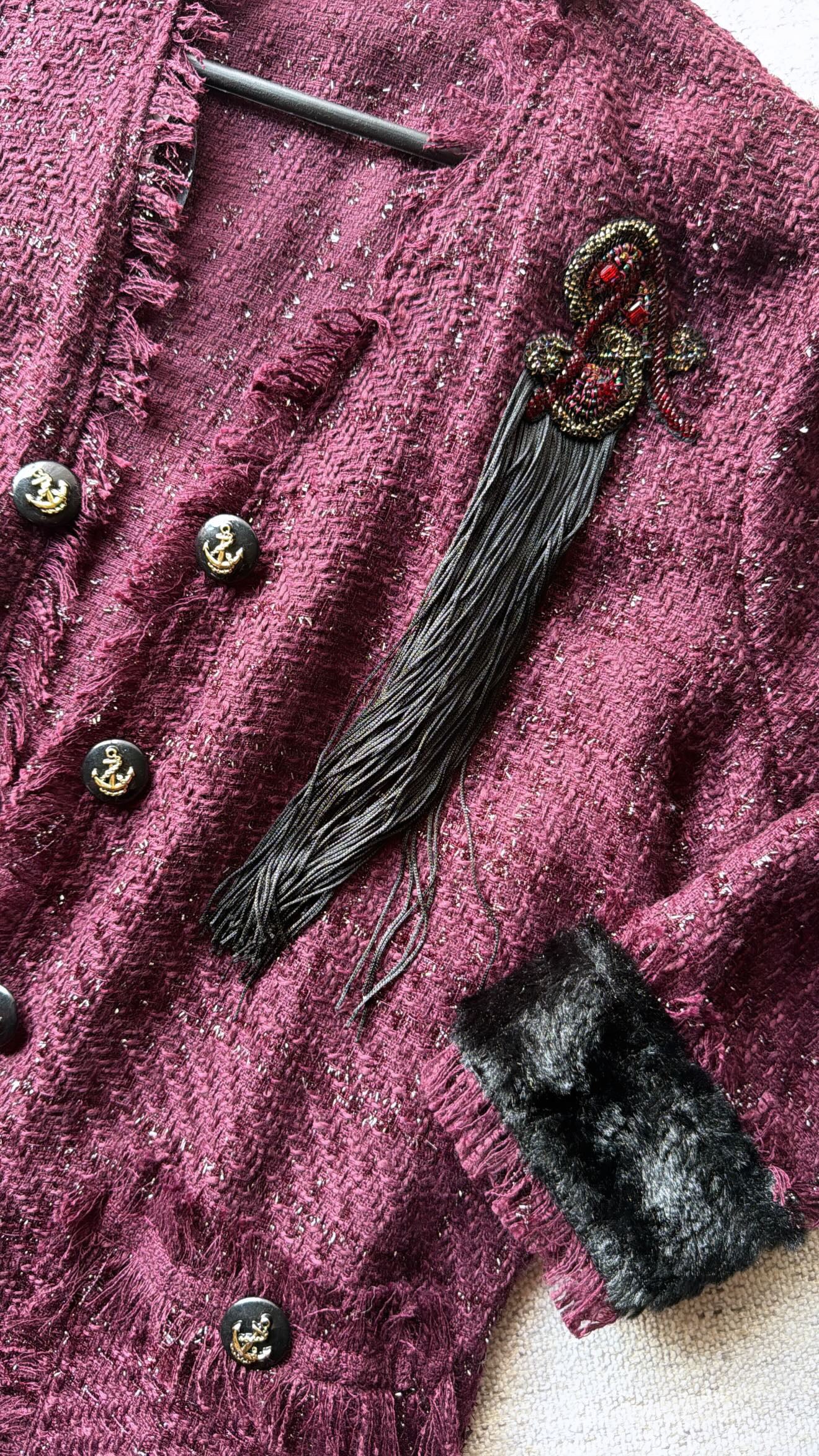 Maxi maroon frayed tweed coat with motif , fur & pocket details