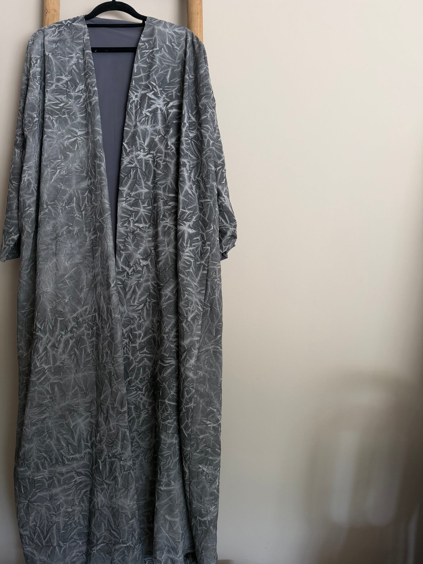 Grey printed abaya