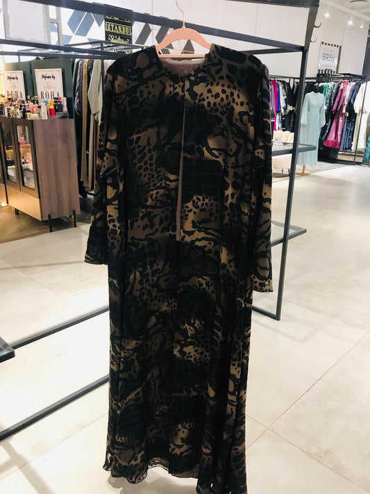 Brown and black lightweight abaya