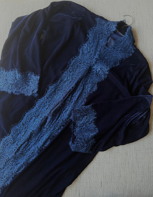 Navy lace velvet abaya (scarf incl)