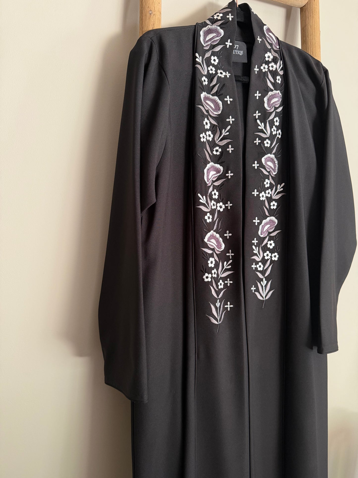 Embroidered abaya