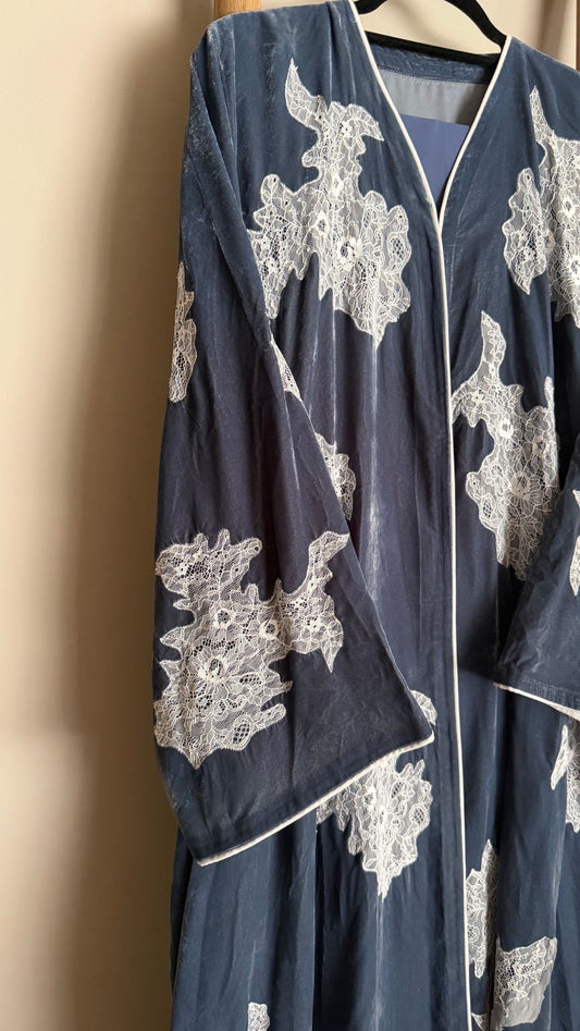 Velvet lace abaya